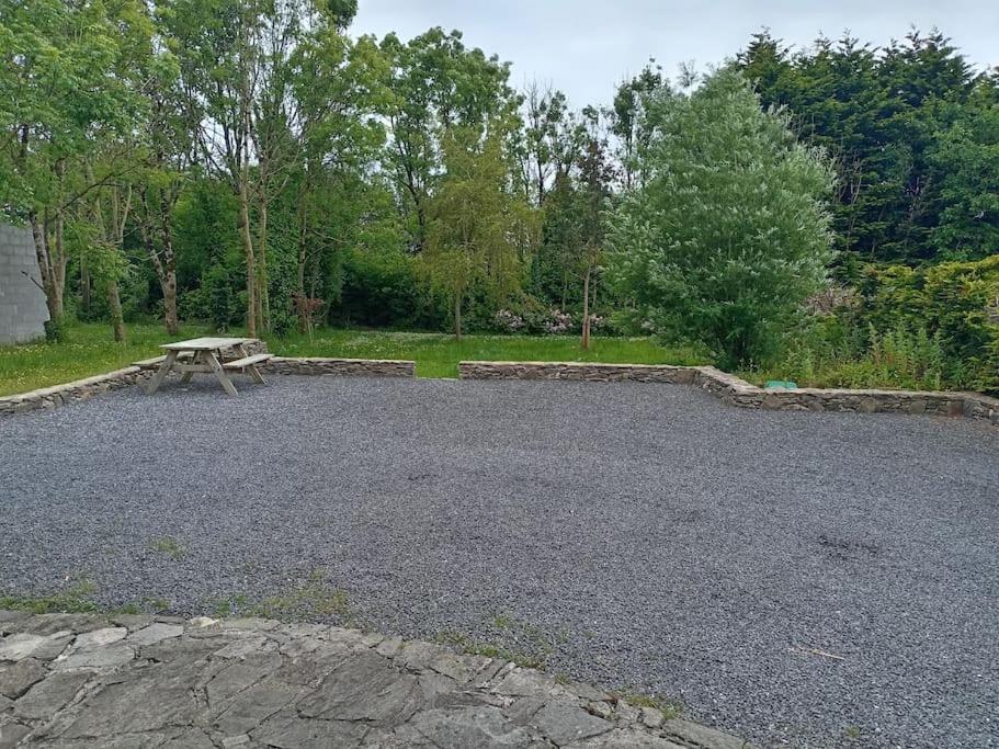 Conveniently Located House To Enjoy All Of Kerry Tralee Exterior photo
